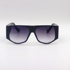 Retro square sunglasses